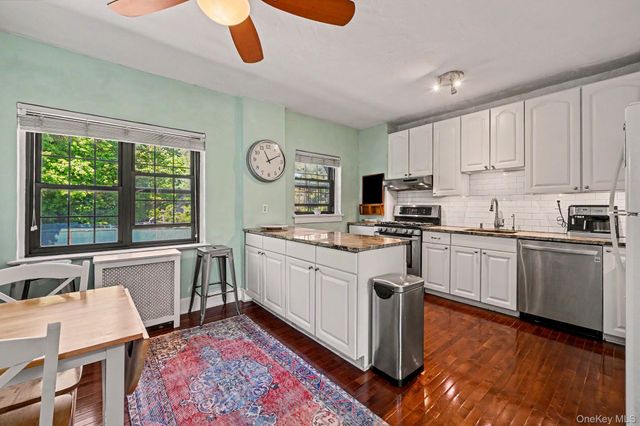 1452 Boston Post Road 3C, Larchmont, NY 10538