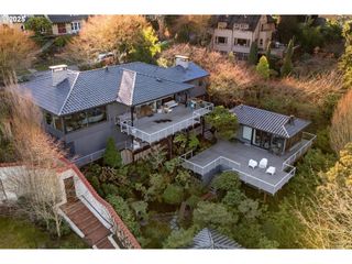 2929 Nw CUMBERLAND Rd, Portland, OR 97210
