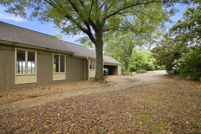 5612 Stanford Ct, Nashville, TN 37215