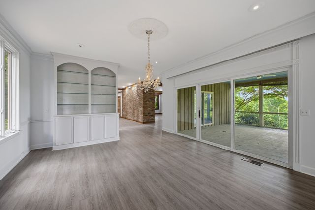 5612 Stanford Ct, Nashville, TN 37215
