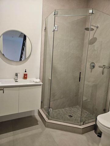 2275 SE 7th Street, Pompano Beach, FL 33062