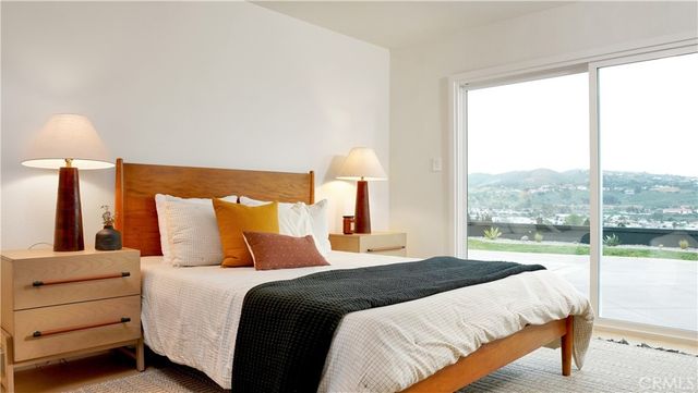 33042 Palo Alto, Dana Point, CA 92629