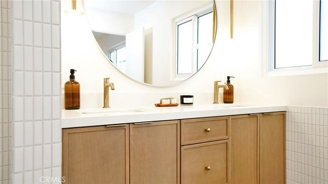 33042 Palo Alto, Dana Point, CA 92629