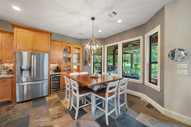 263 Pinerock Lane, Montgomery, TX 77356