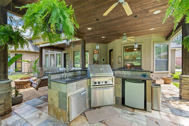 263 Pinerock Lane, Montgomery, TX 77356