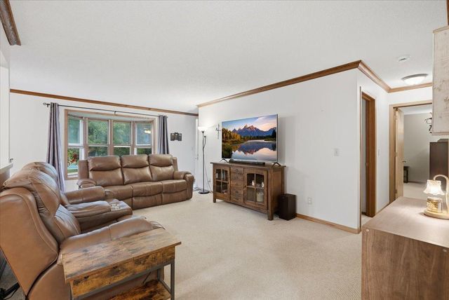 1381 Berry Ridge Road 404, Eagan, MN 55123