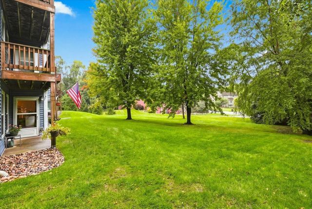 1381 Berry Ridge Road 404, Eagan, MN 55123