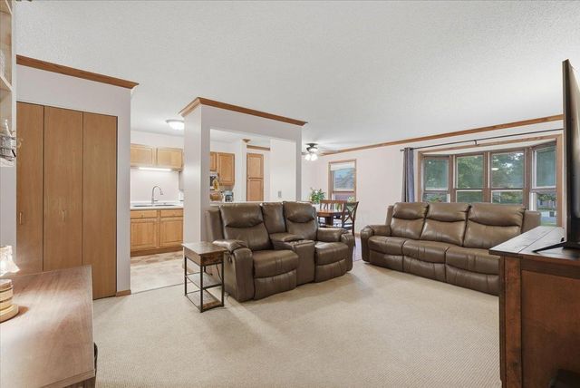 1381 Berry Ridge Road 404, Eagan, MN 55123