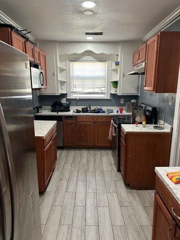 903 MOSBY RD, Memphis, TN 38116