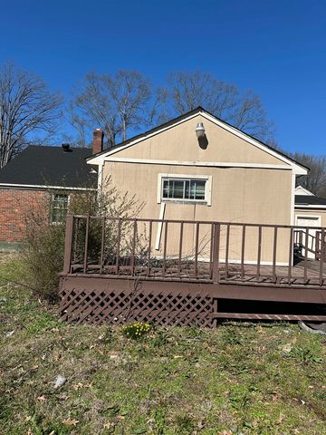 903 MOSBY RD, Memphis, TN 38116