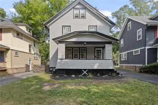90 Pershing Drive, Rochester, NY 14609