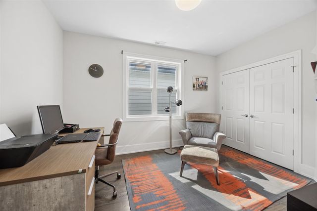 1616 N Hamlin Avenue, Chicago, IL 60647