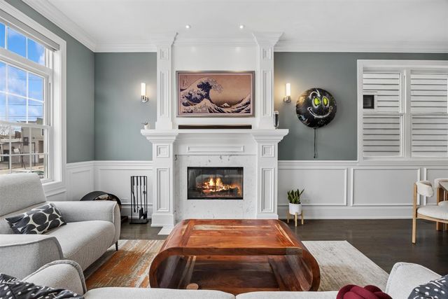 1616 N Hamlin Avenue, Chicago, IL 60647