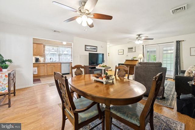 156 ELMTOWNE BLVD, Hammonton, NJ 08037