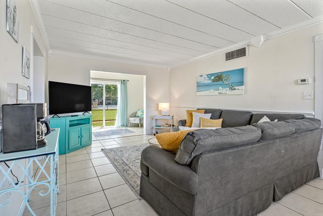 300 Miracle Strip Parkway, Unit 1B, Fort Walton Beach, FL 32548