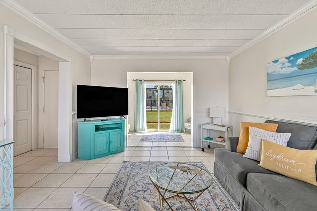 300 Miracle Strip Parkway, Unit 1B, Fort Walton Beach, FL 32548