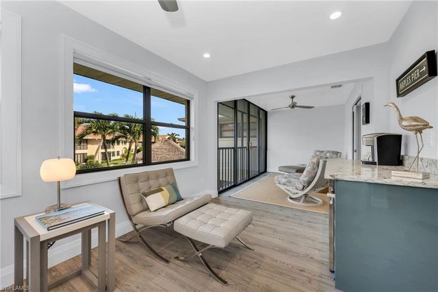 1100 9th ST S # C201, Naples, FL 34102