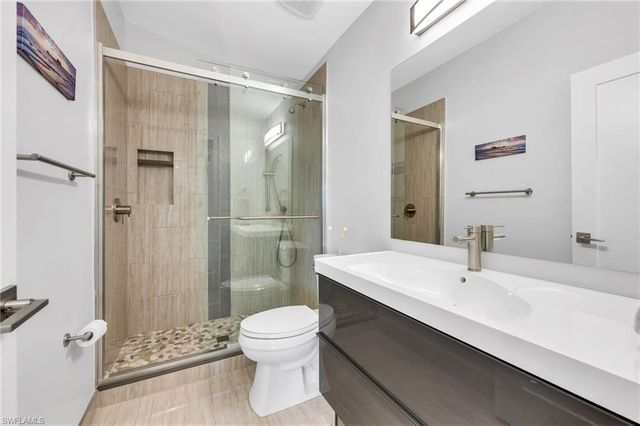 1100 9th ST S # C201, Naples, FL 34102