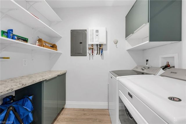 1100 9th ST S # C201, Naples, FL 34102