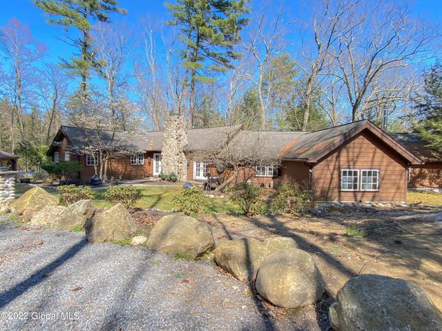 4484 Lake Shore Drive, Bolton, NY 12814