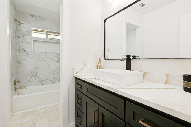 2201 Parkhaven Drive, Plano, TX 75075