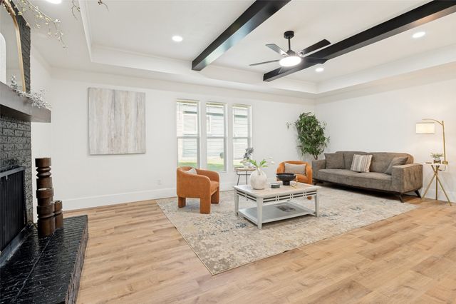 2201 Parkhaven Drive, Plano, TX 75075