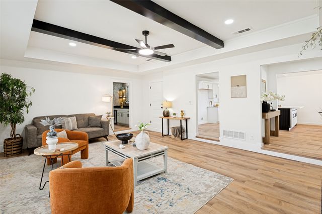 2201 Parkhaven Drive, Plano, TX 75075