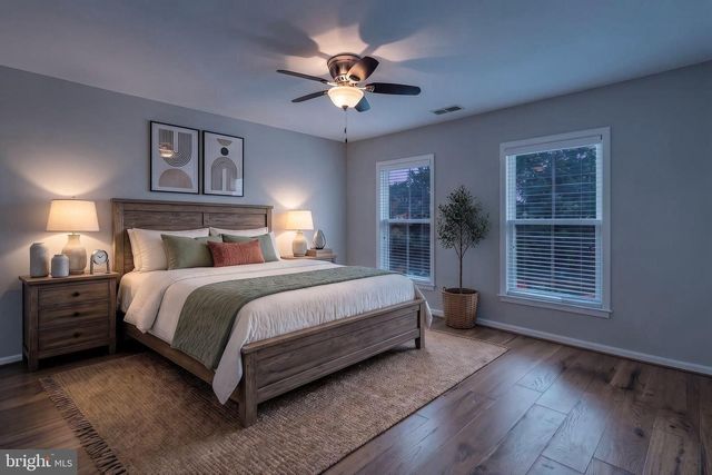 22810 COURTLAND PARK DR, Brambleton, VA 20148
