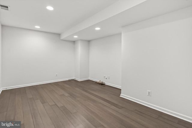 22810 COURTLAND PARK DR, Brambleton, VA 20148