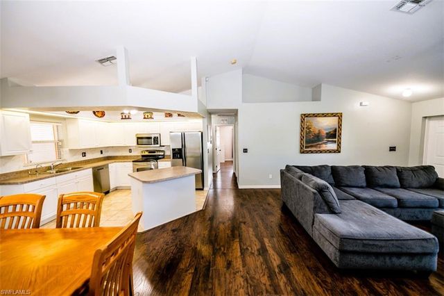 501 24th TER, Cape Coral, FL 33909