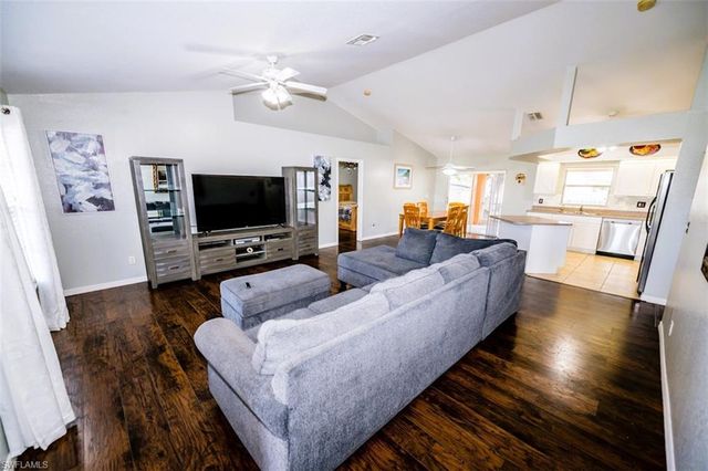 501 24th TER, Cape Coral, FL 33909