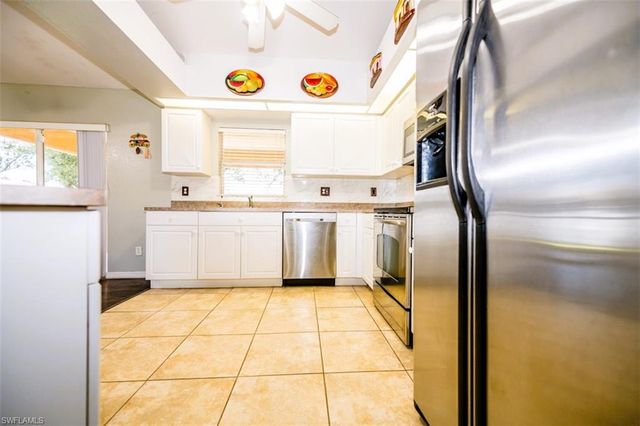 501 24th TER, Cape Coral, FL 33909