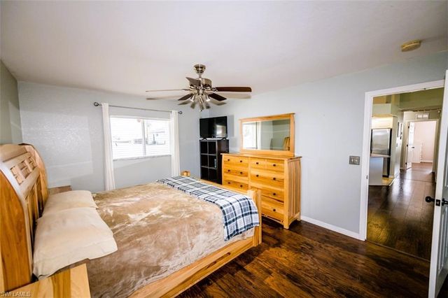 501 24th TER, Cape Coral, FL 33909