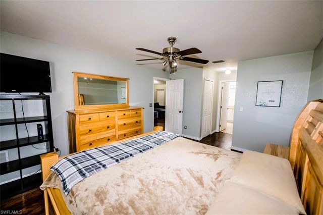 501 24th TER, Cape Coral, FL 33909