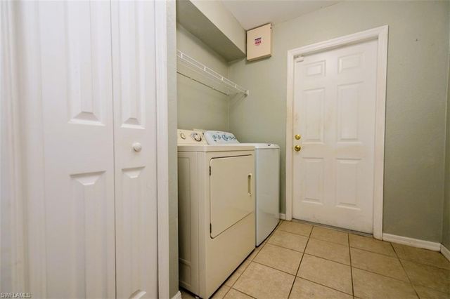 501 24th TER, Cape Coral, FL 33909