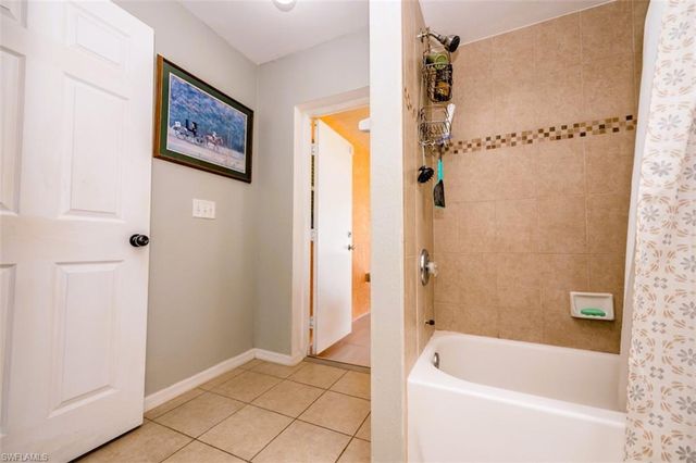 501 24th TER, Cape Coral, FL 33909