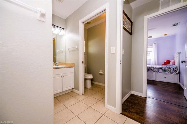 501 24th TER, Cape Coral, FL 33909