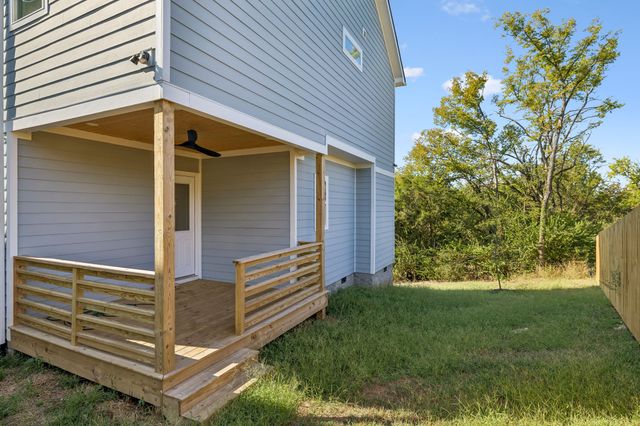 2109C W Summitt Ave, Nashville, TN 37218