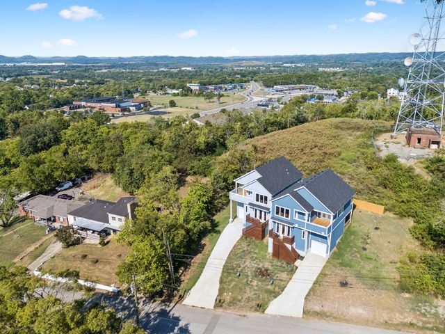 2109C W Summitt Ave, Nashville, TN 37218