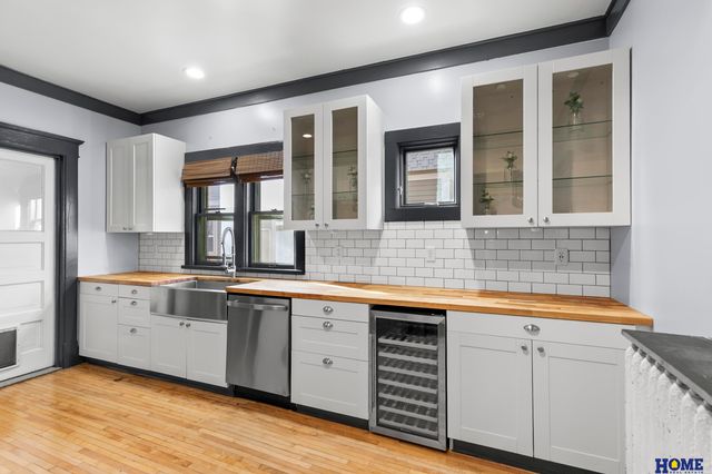 1727 D Street, Lincoln, NE 68502