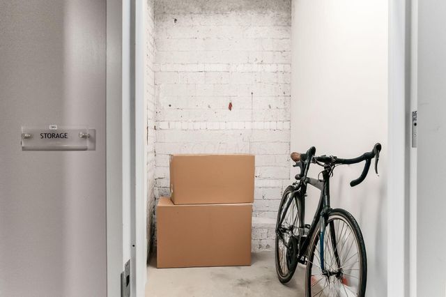 106 N High Street, 302, Columbus, OH 43215