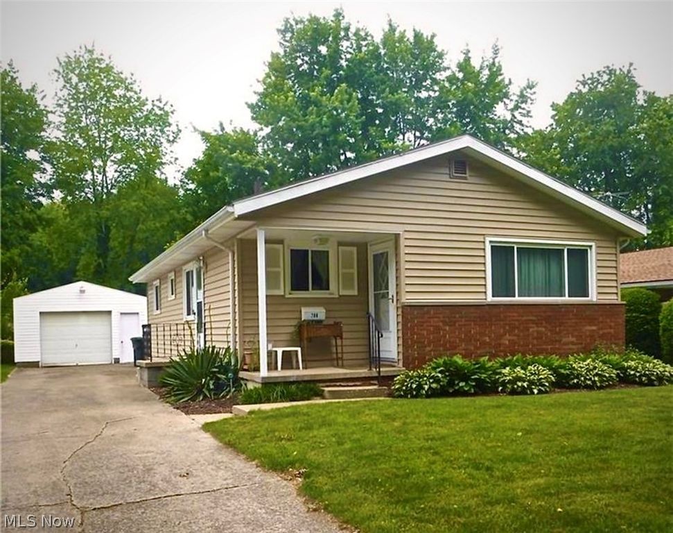 788 Valdes Avenue, Akron, OH 44320