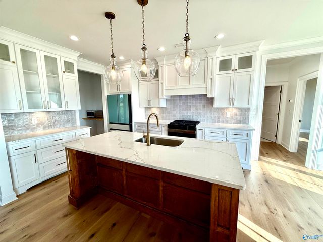 1073 Rosehaven Drive, Southside, AL 35907