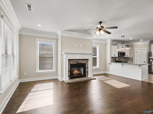 902 Park Place, Athens, AL 35611