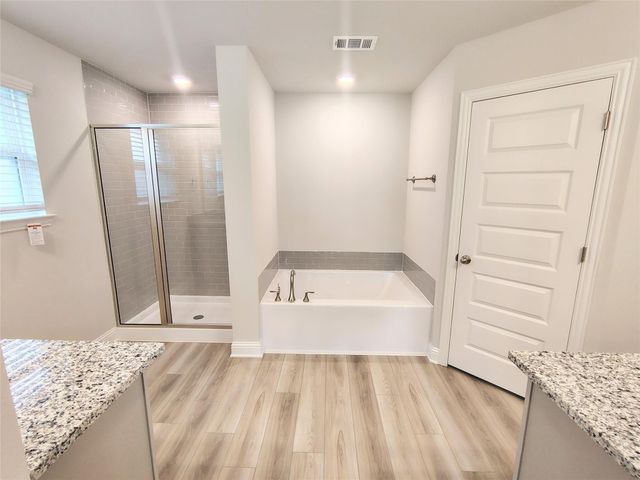 4317 Karam Landing, Dickinson, TX 77539