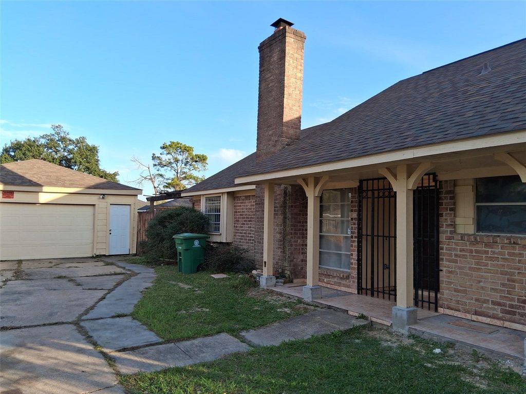 4315 Baneway Drive, Houston, TX 77072