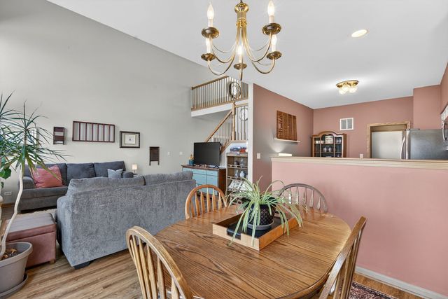 6923 Clearwater Drive CM04-2, Plainfield, IL 60586