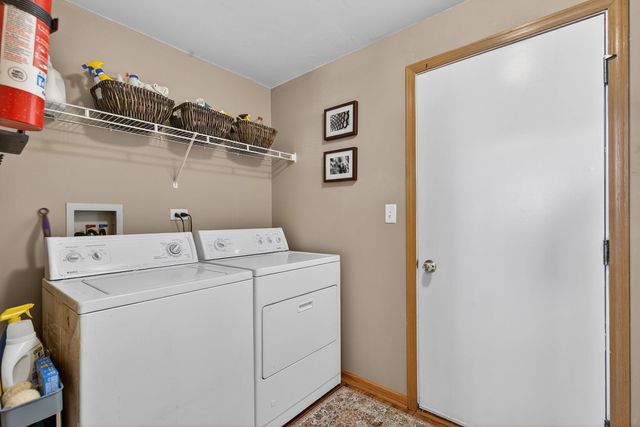 6923 Clearwater Drive CM04-2, Plainfield, IL 60586