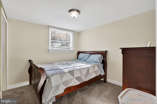 4854 LANGER LN, Woodbridge, VA 22193