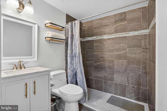 4854 LANGER LN, Woodbridge, VA 22193